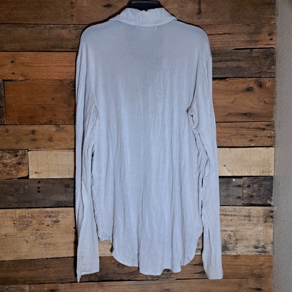 Cowgirl Tuff‎ White Pullover Faux Button-up Performance Shirt Medium - Picture 2 of 3